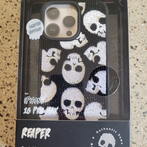 Pink Sky iPhone 15 Pro Max Limited Edition REAPER SKULL Beaded Phone Case - Picture 2 of 8